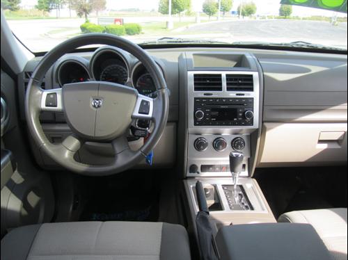 Dodge Nitro 2008 photo 1