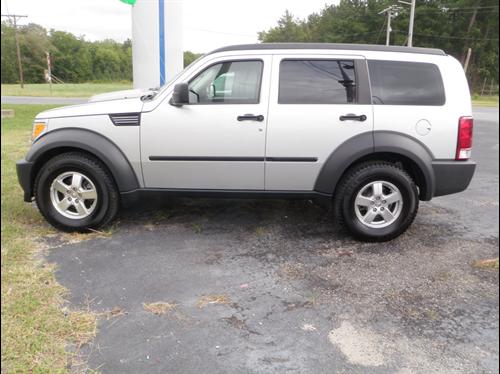 Dodge Nitro 2008 photo 3