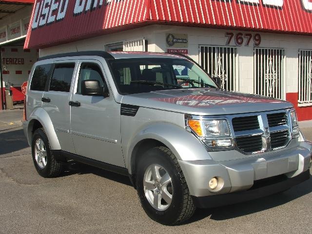 Dodge Nitro 2008 photo 2