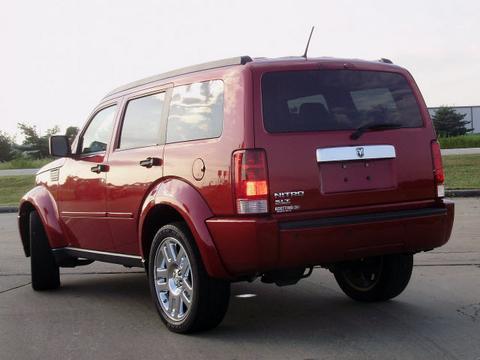 Dodge Nitro 2008 photo 1