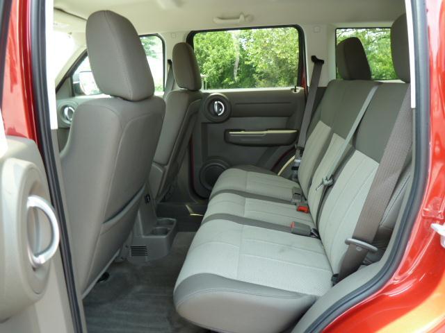 Dodge Nitro 2008 photo 2