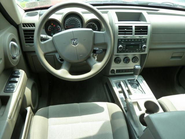 Dodge Nitro 2008 photo 3