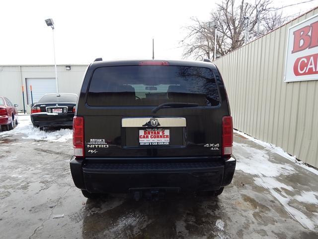 Dodge Nitro 2008 photo 3