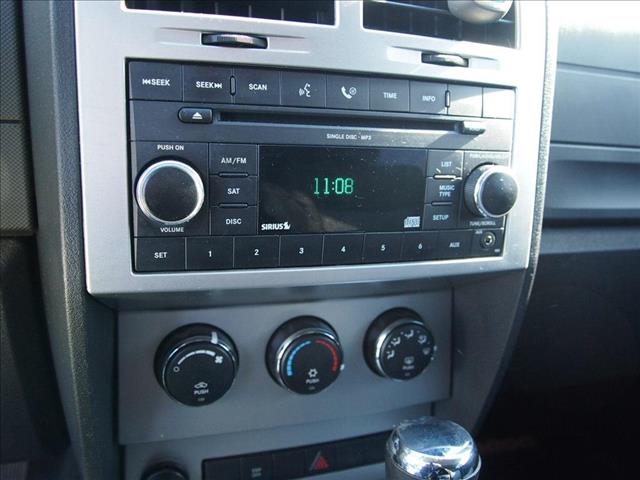 Dodge Nitro 2008 photo 3