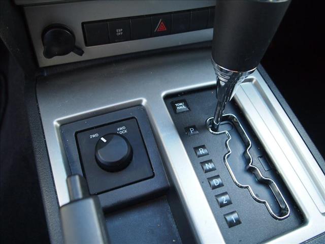 Dodge Nitro 2008 photo 4