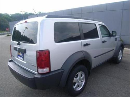 Dodge Nitro 2008 photo 2