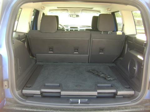 Dodge Nitro 2008 photo 1