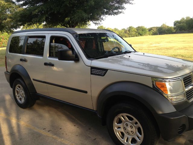 Dodge Nitro Wolfsburg Edition Sedan SUV