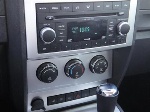 Dodge Nitro 2008 photo 5