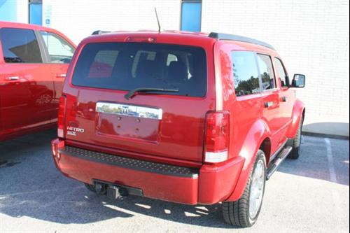 Dodge Nitro 2008 photo 2
