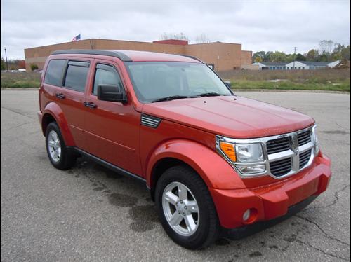 Dodge Nitro 2008 photo 2