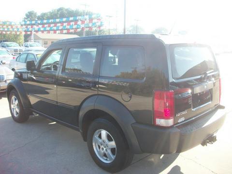 Dodge Nitro 2008 photo 2