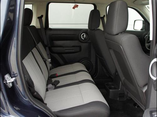 Dodge Nitro 2008 photo 3