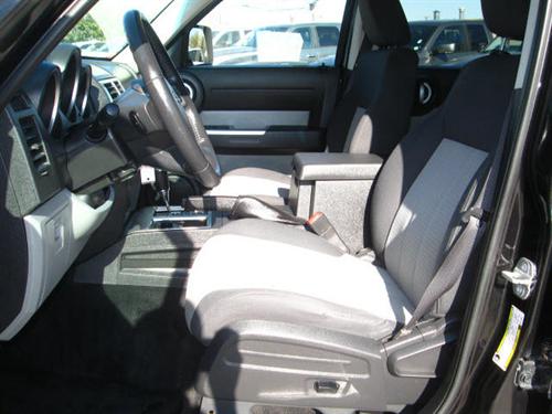 Dodge Nitro 2008 photo 3