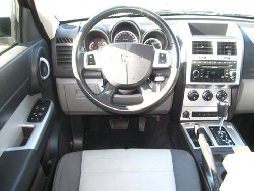Dodge Nitro 2008 photo 5