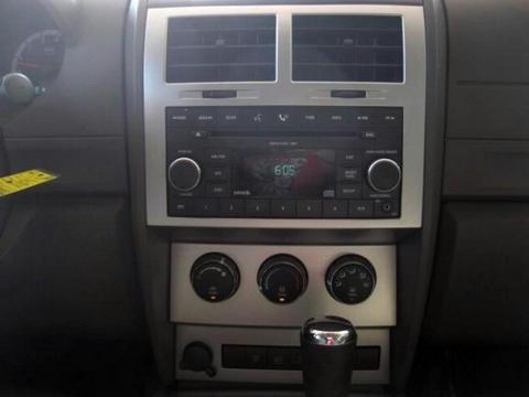 Dodge Nitro 2008 photo 1