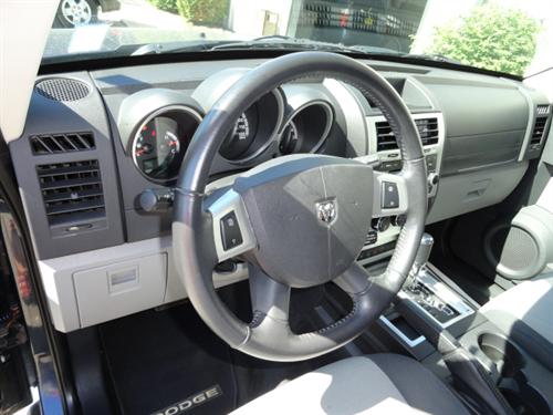 Dodge Nitro 2008 photo 4