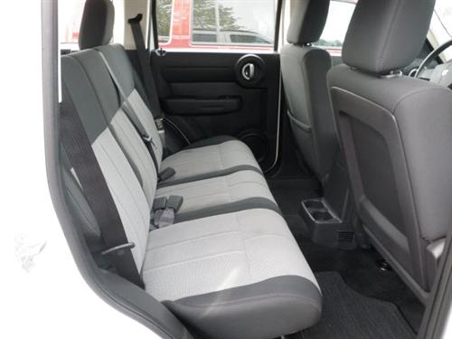 Dodge Nitro 2008 photo 3