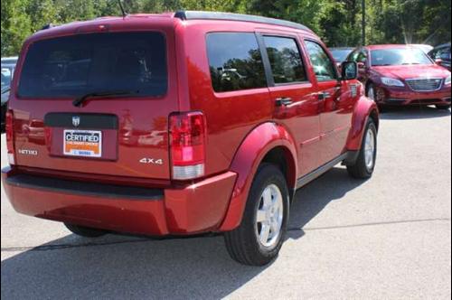 Dodge Nitro 2008 photo 2