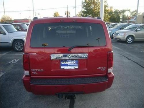 Dodge Nitro 2008 photo 2