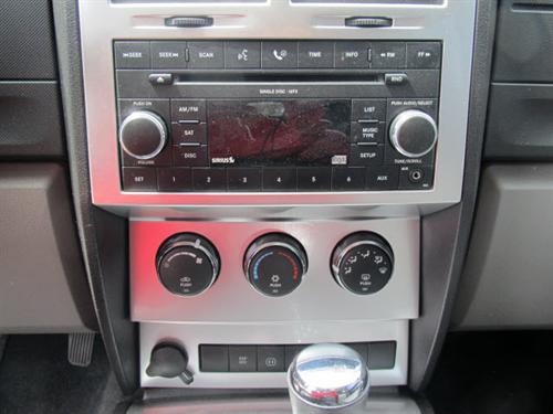 Dodge Nitro 2008 photo 5