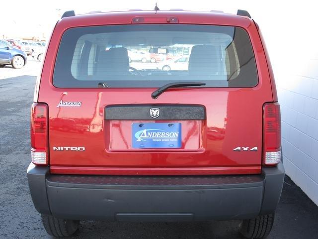 Dodge Nitro 2008 photo 3