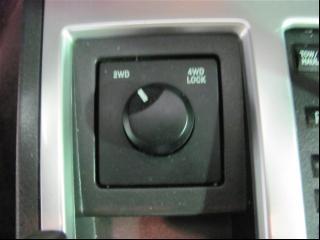 Dodge Nitro 2008 photo 2