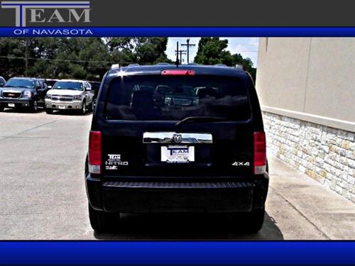 Dodge Nitro 2008 photo 2