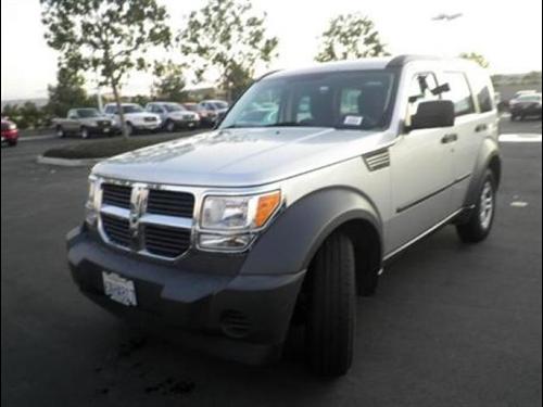Dodge Nitro 2008 photo 2