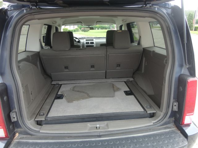 Dodge Nitro 2008 photo 3