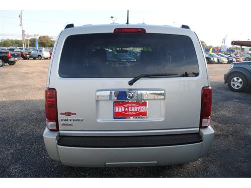 Dodge Nitro 2008 photo 2