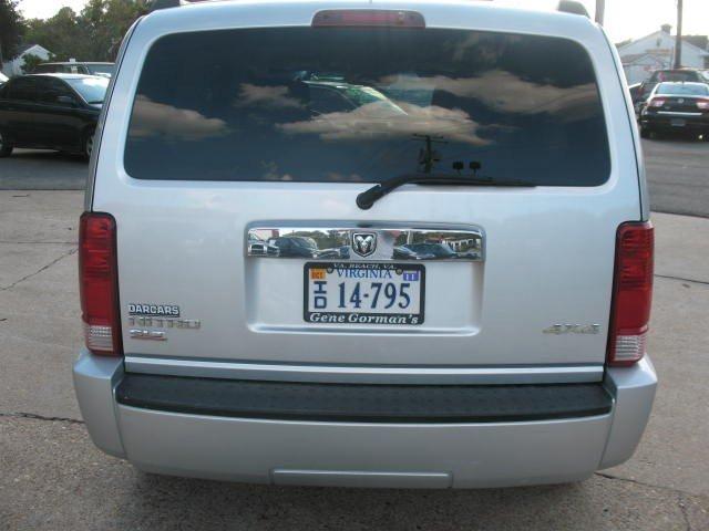 Dodge Nitro 2008 photo 2