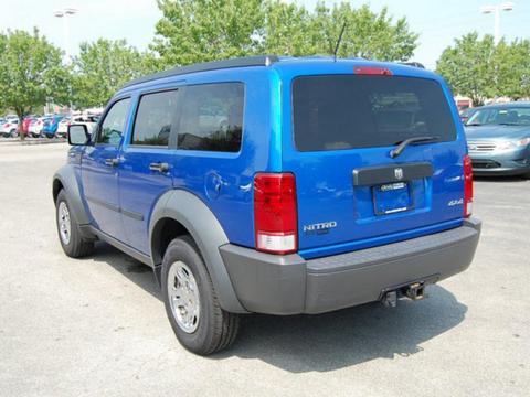 Dodge Nitro 2008 photo 2