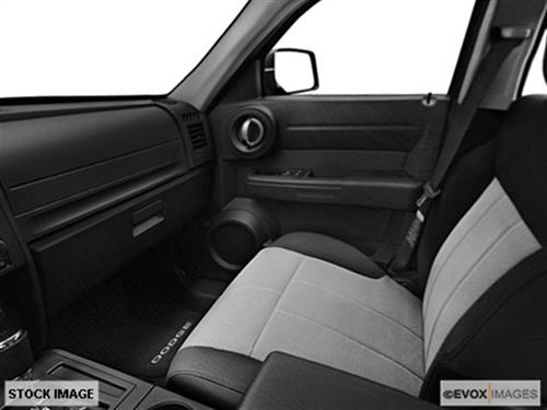 Dodge Nitro 2008 photo 2