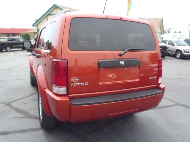 Dodge Nitro 2008 photo 3