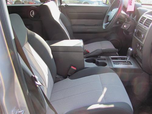 Dodge Nitro 2008 photo 3