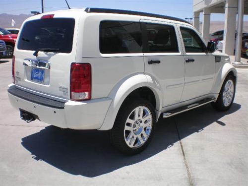 Dodge Nitro 2008 photo 2