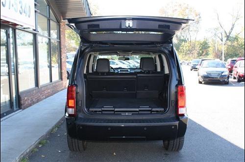 Dodge Nitro 2008 photo 2