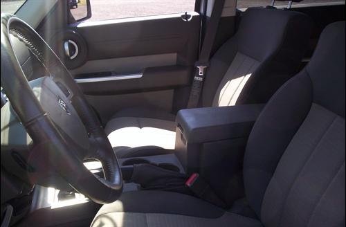 Dodge Nitro 2008 photo 3