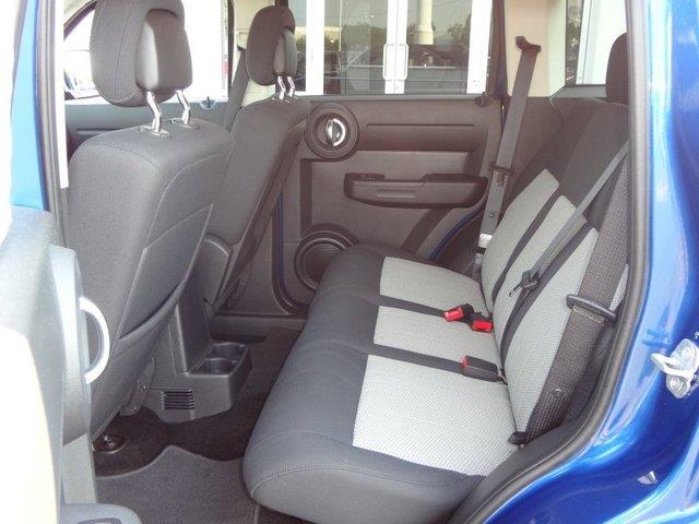 Dodge Nitro 2010 photo 4