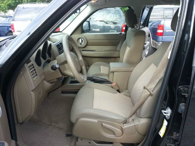 Dodge Nitro 2010 photo 4