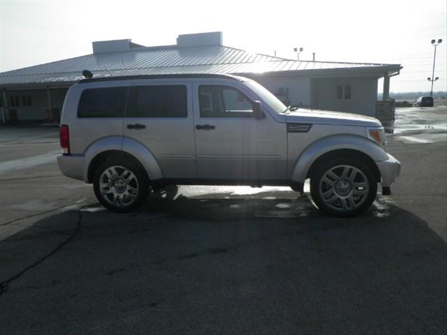 Dodge Nitro 2010 photo 3