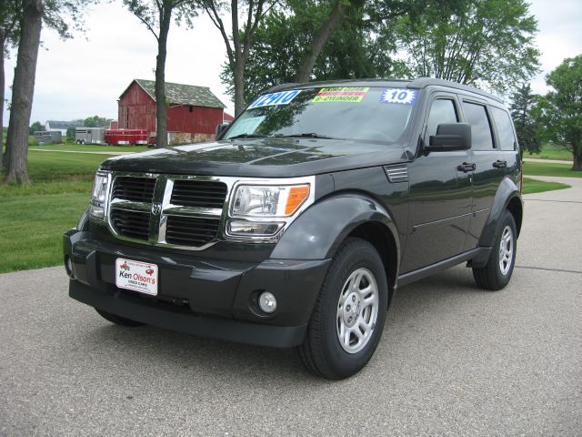 Dodge Nitro 2010 photo 1