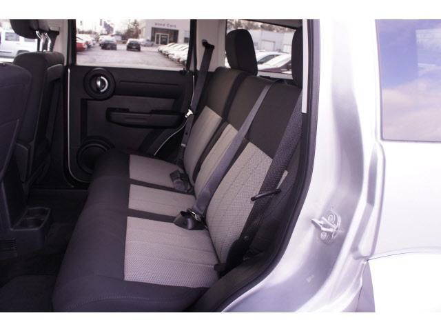 Dodge Nitro 2010 photo 4