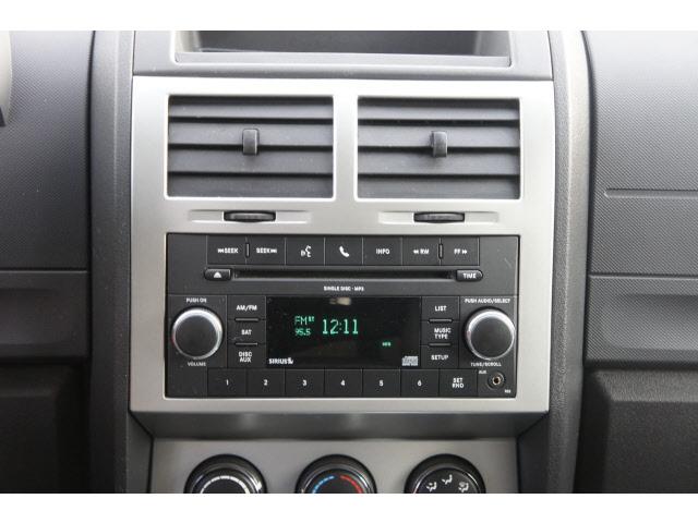 Dodge Nitro 2010 photo 5