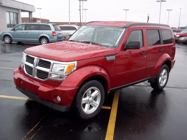 Dodge Nitro 2010 photo 2
