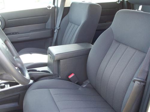 Dodge Nitro 2011 photo 4