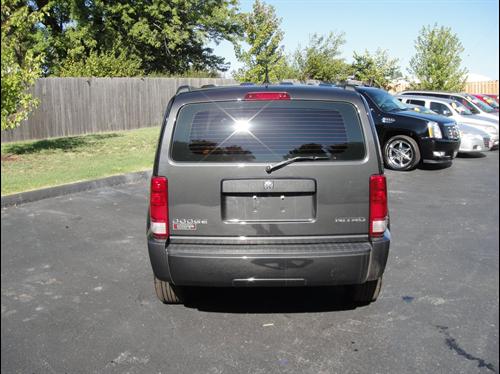 Dodge Nitro 2011 photo 1