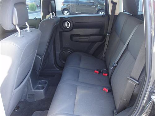 Dodge Nitro 2011 photo 4