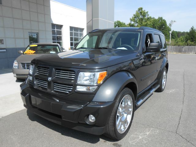 Dodge Nitro 2011 photo 3